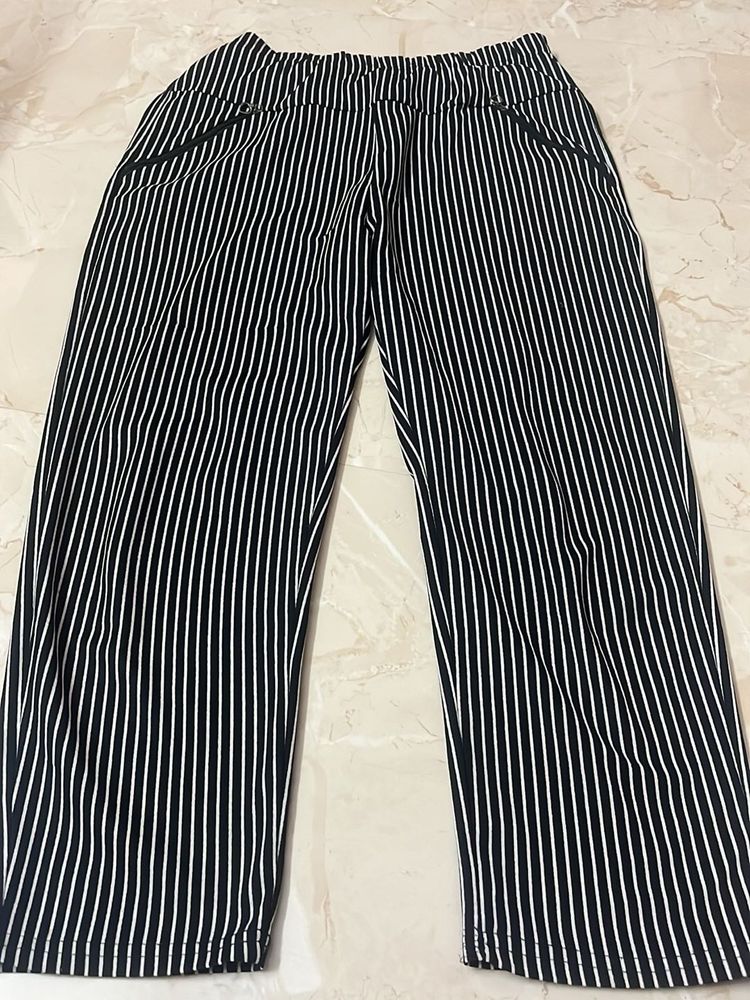 Striped Cropped Pants