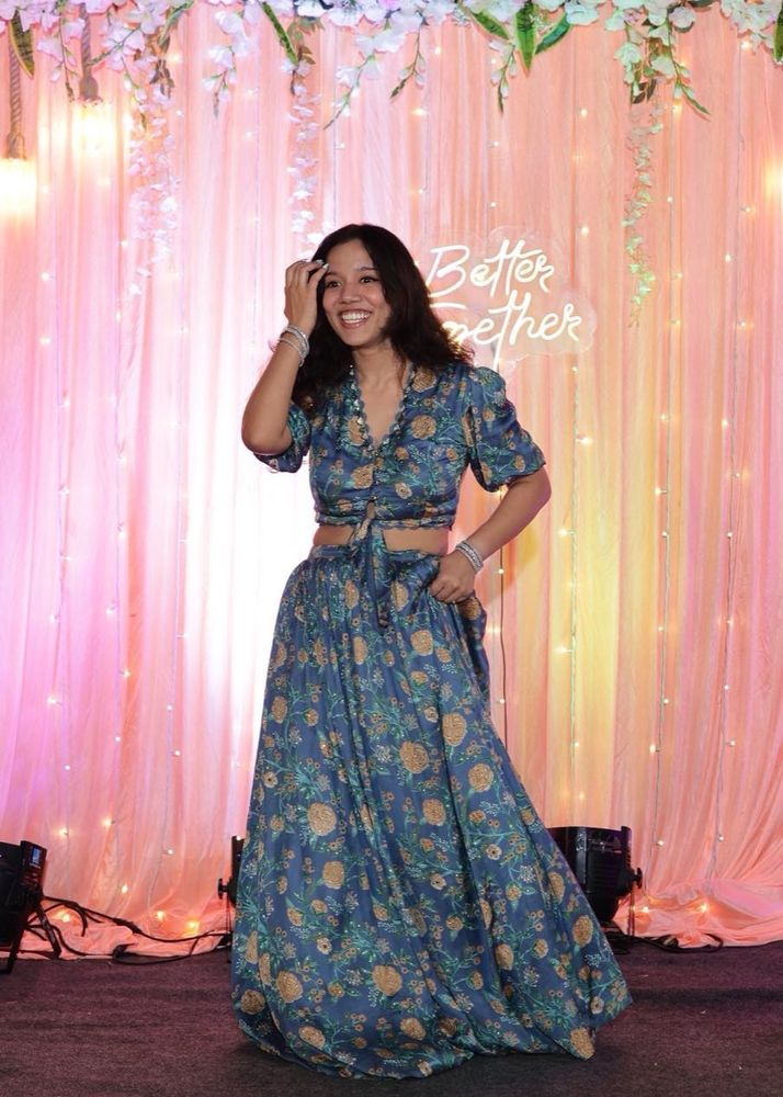 Blue Floral Print Blouse skirt