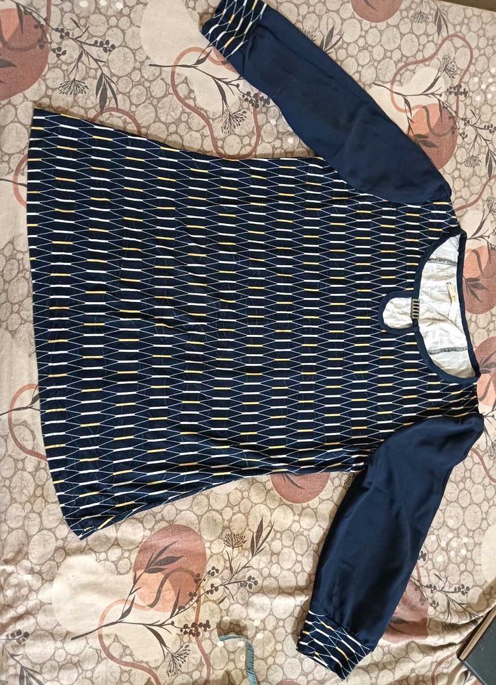 Stylish Blue Geometric Print Tunic Top