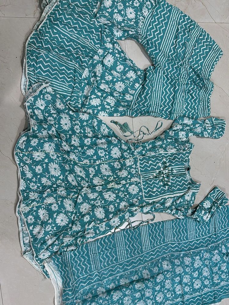 Teal Floral Print Kurta Set