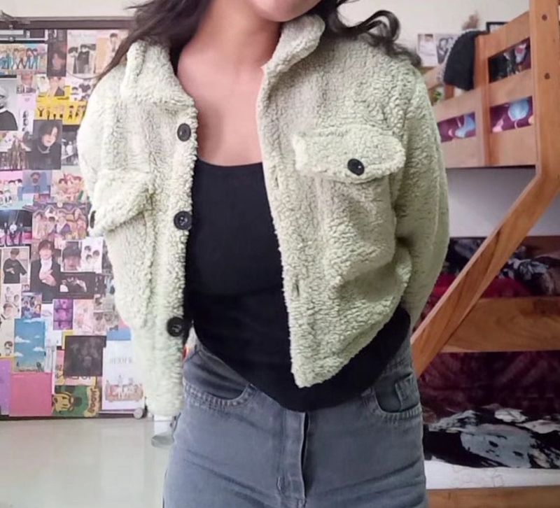 Cozy Sherpa cropped Jacket