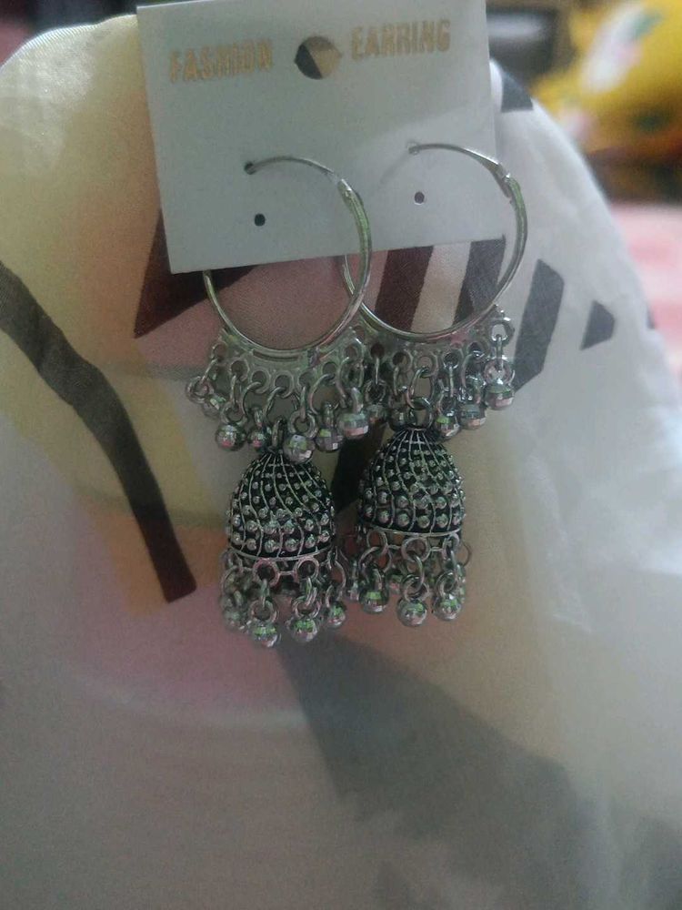 Elegant Silver Jhumka Earrings
