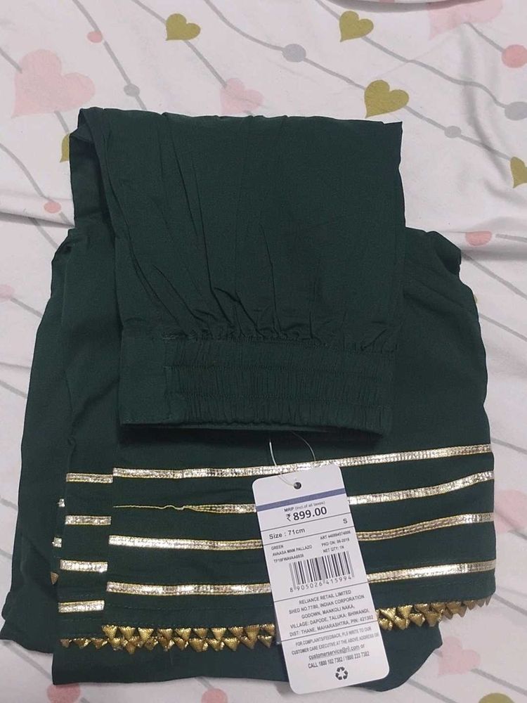 Elegant Green Palazzo Pants with Gold Embellishmen