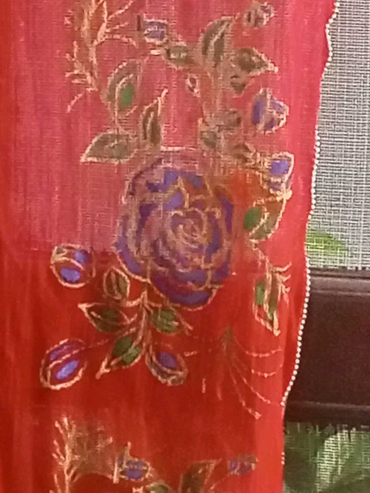 Elegant Red Saree with Floral Print
