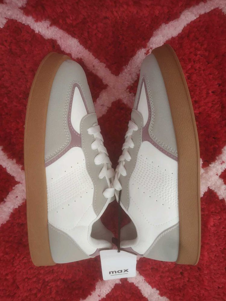 Women Perforated Sneakers