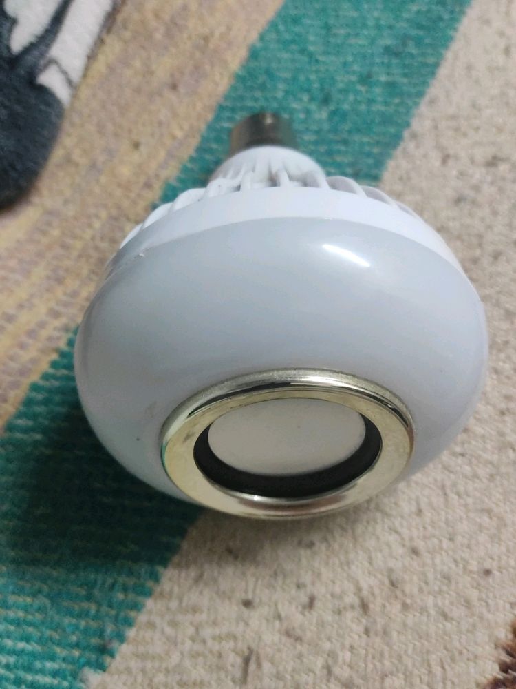 Speaker Bulb