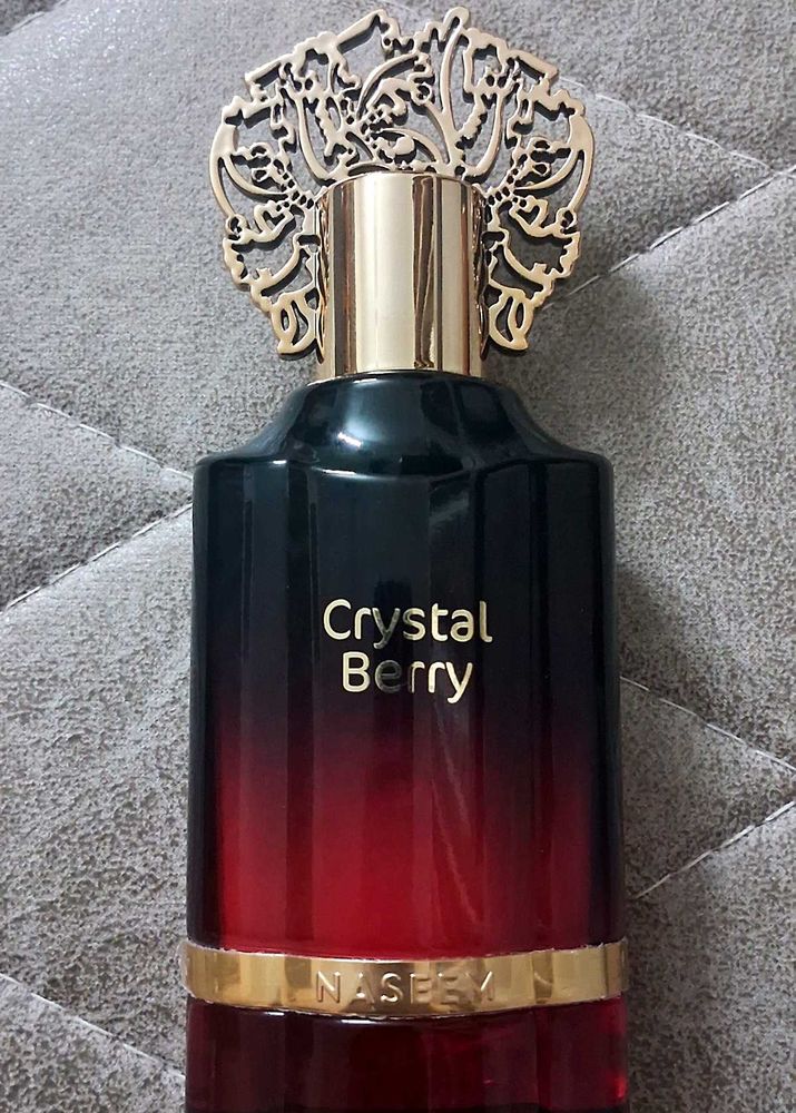 Crystal Berry Perfume🍓✨️ (Decant!!)