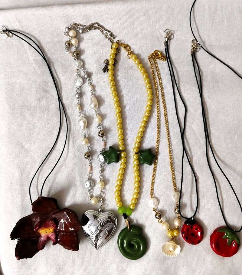 ✨ Handmade Necklace Collection (9-Piece Combo)