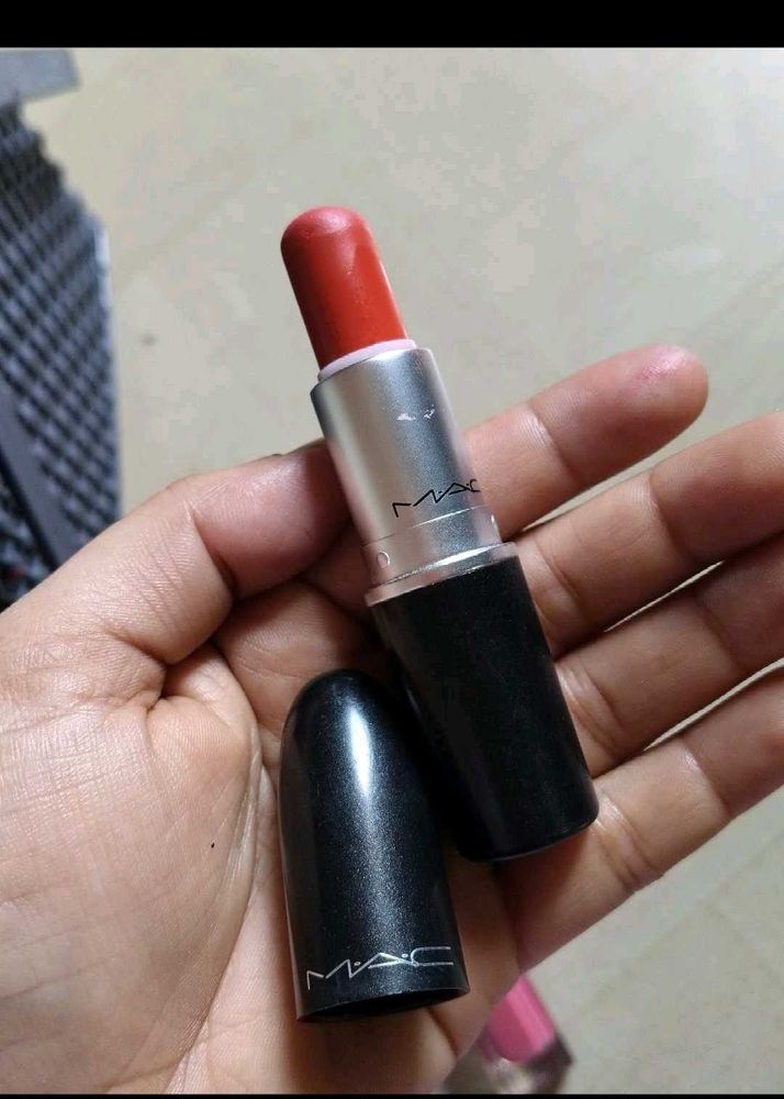MAC Lipstick - So Chaud