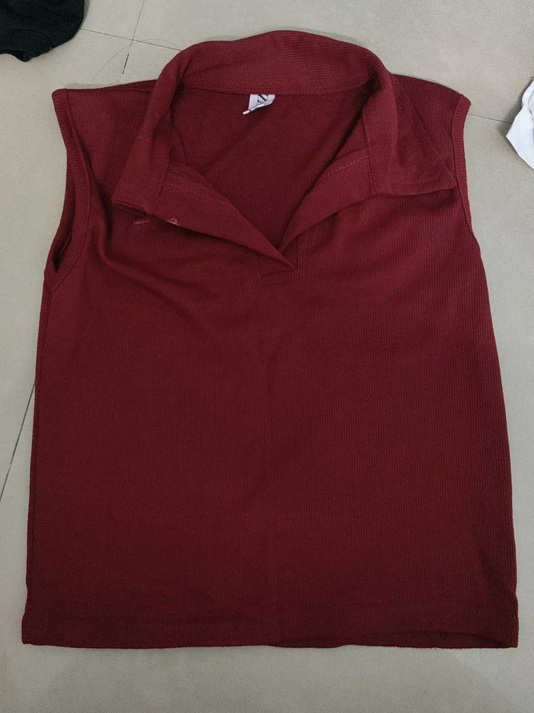 Sleeveless Collared Top