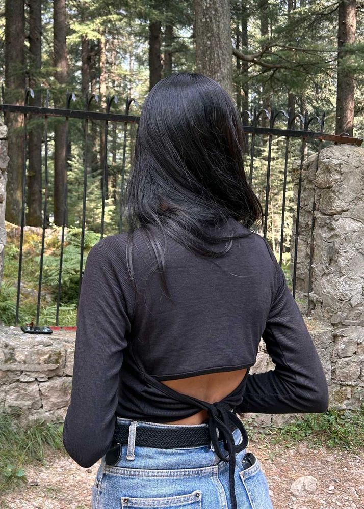 Chic Black Backless Tie-Up Top