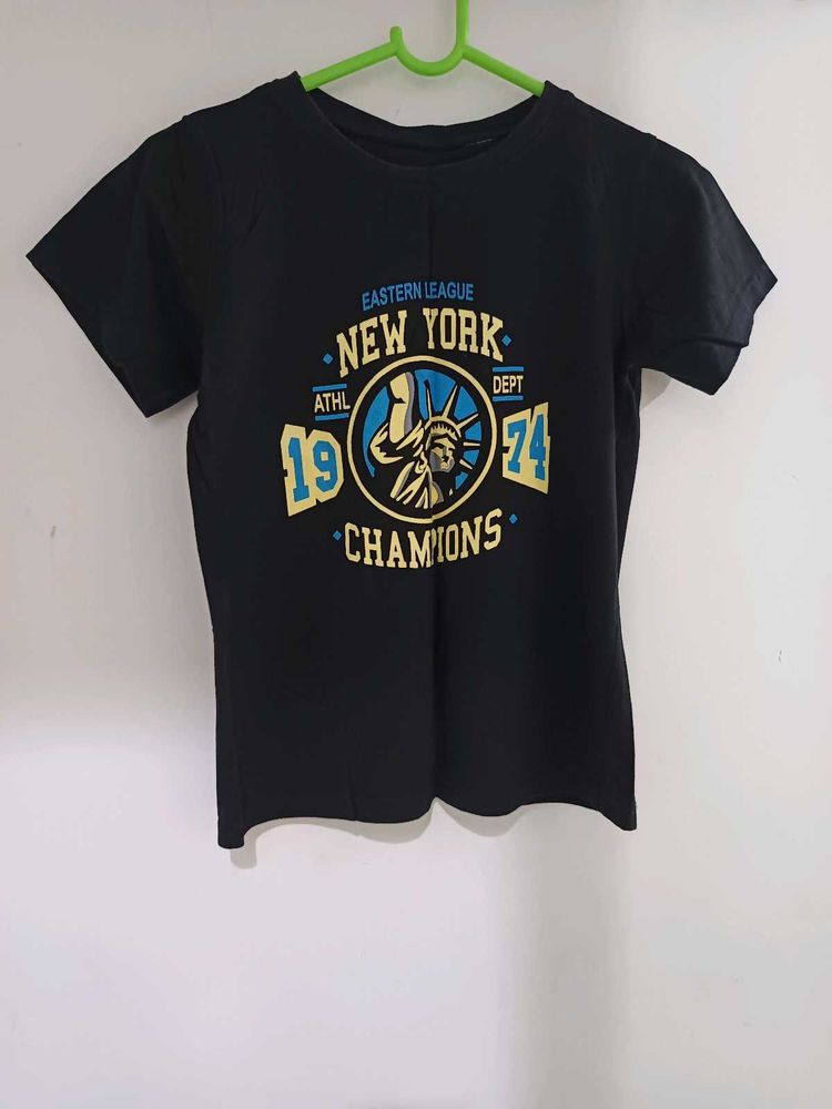 New York Champions Graphic T-Shirt