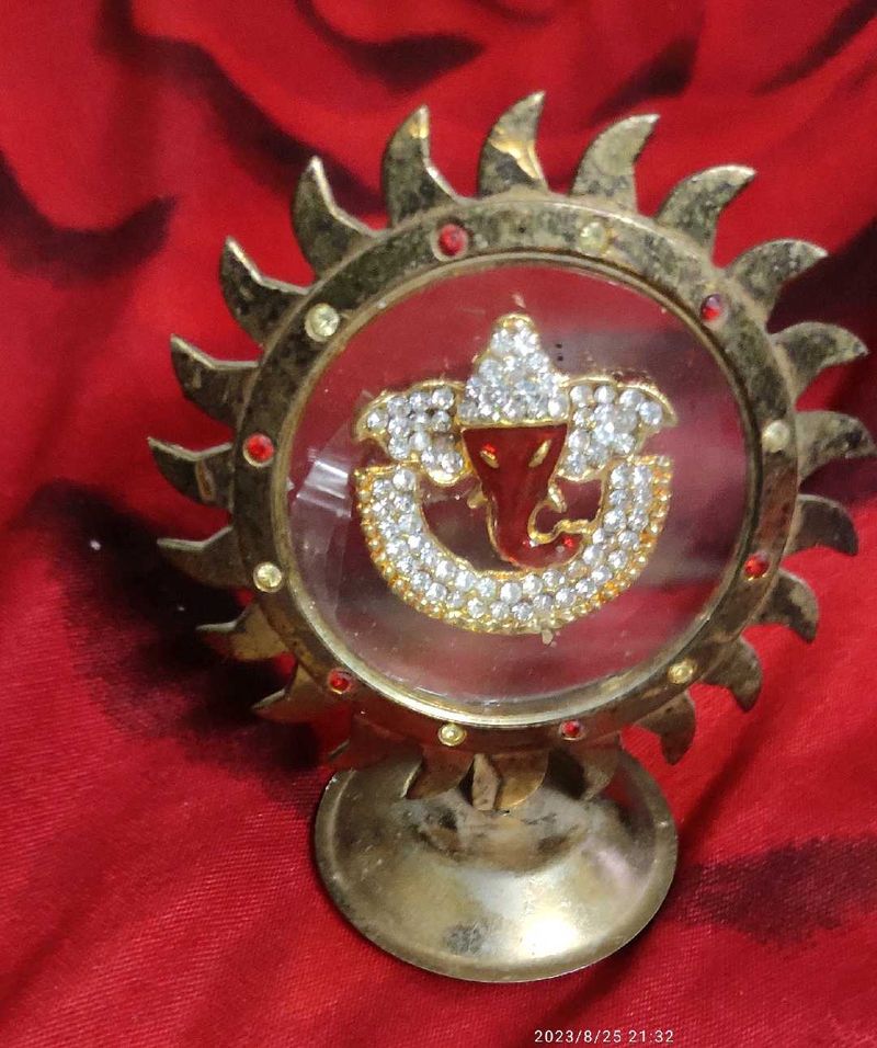 Ganesha for Mandir or Car dashboard