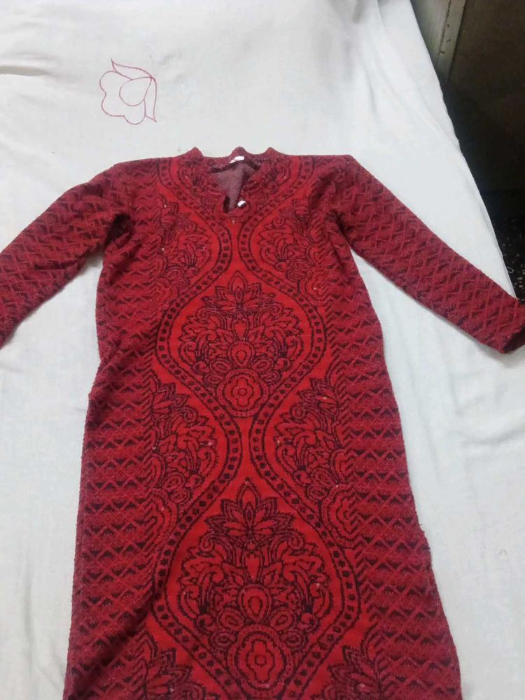 Red Embroidered Kurta
