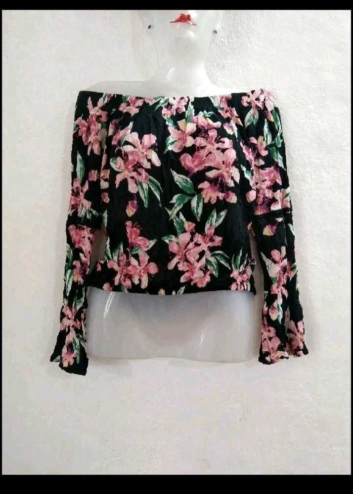 Off-Shoulder Floral Print Top