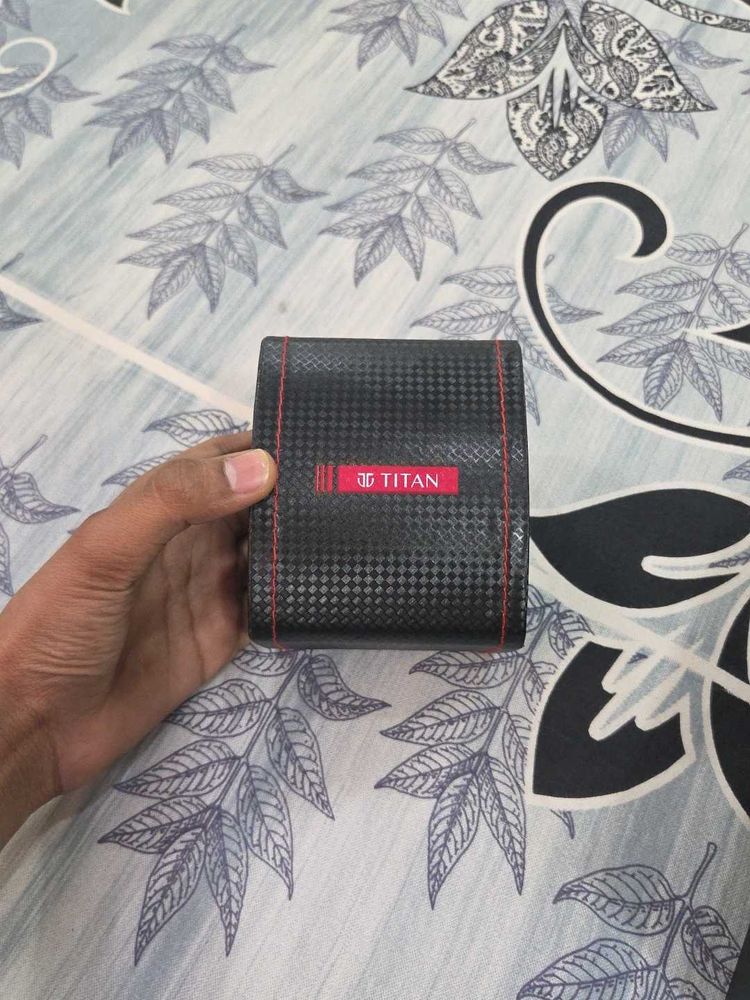 Titan Watch Box fixed price