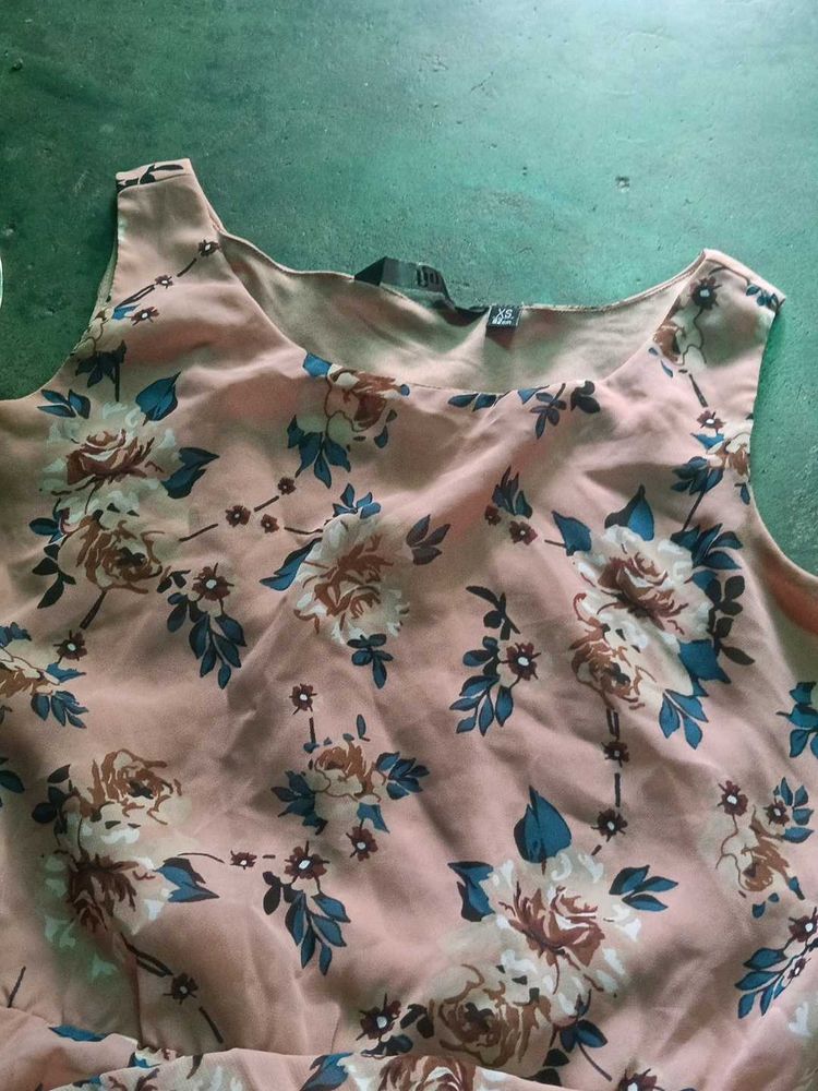 Chic Floral Print Sleeveless Dress