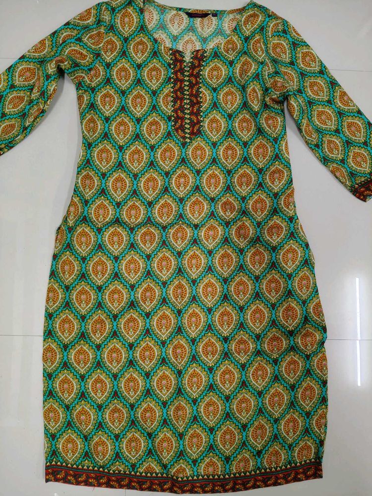 Green kurta