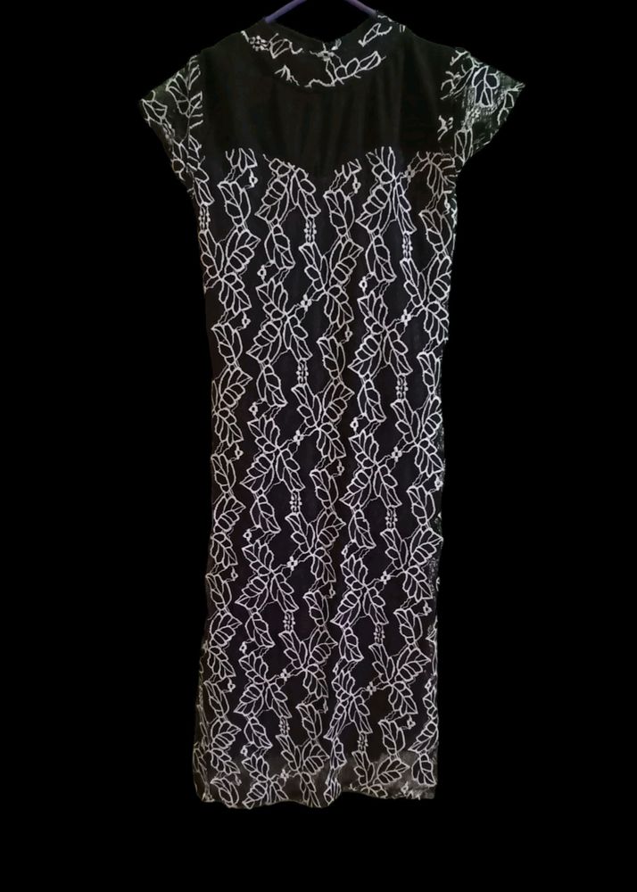 Negotiable - Fromal Lace Dress
