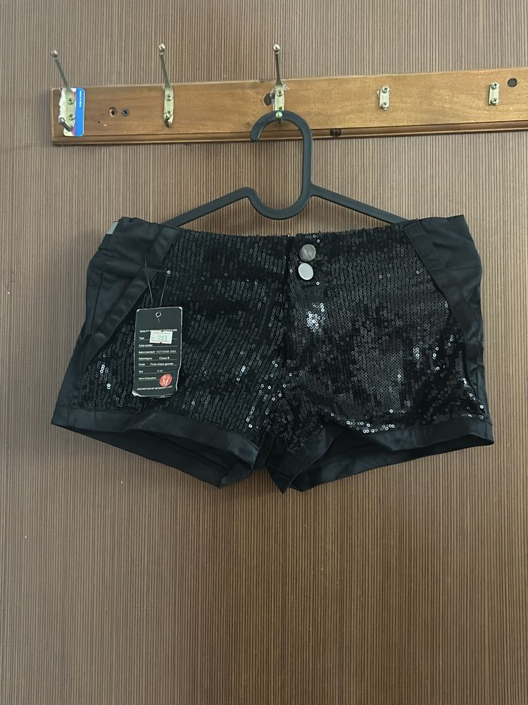 🖤💯WILD WEST SEQUIN SHORTS FOR WOMEN