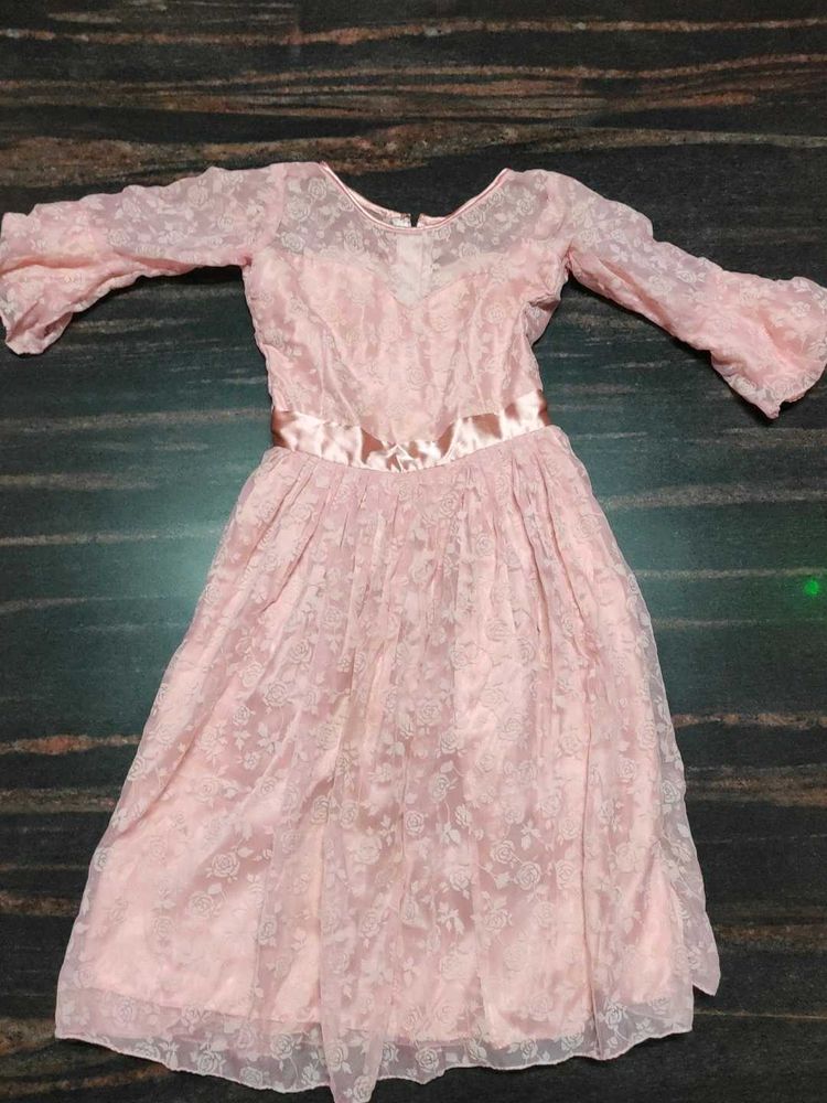 Elegant Pink Lace Dress