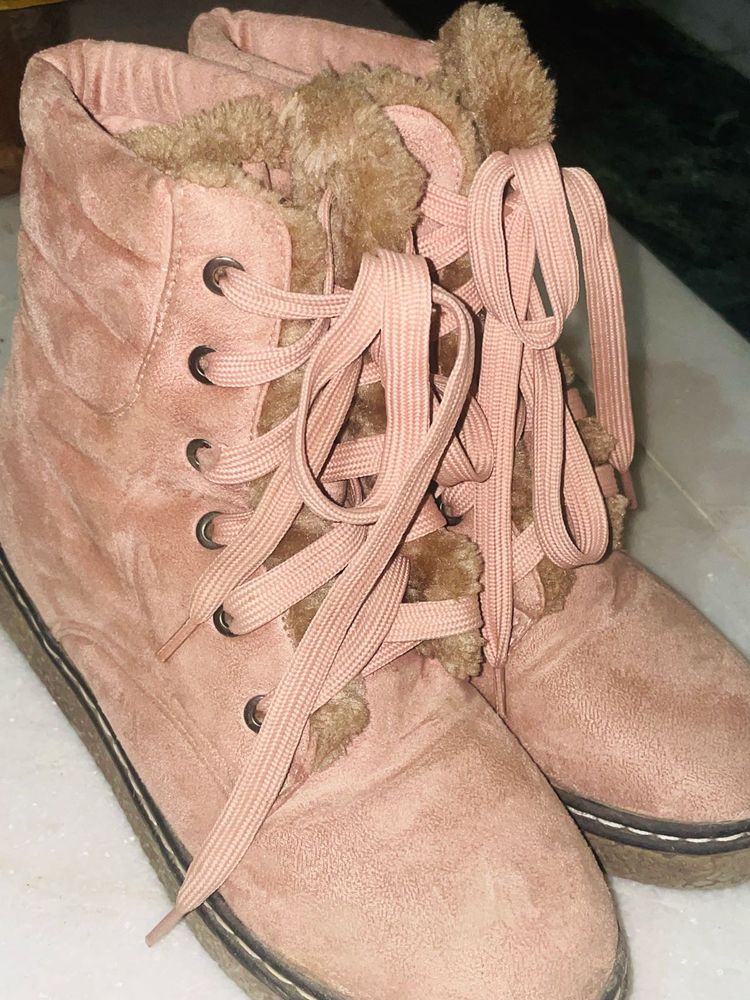 Pink Fur Lined Lace-Up Pinterest boots