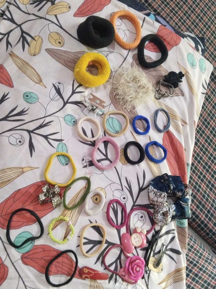 Assorted Hair Accessories Bundle( total 30 )