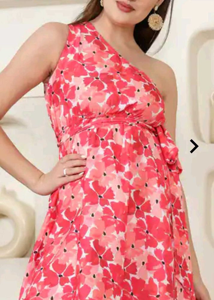 Chic Floral One-Shoulder Dress