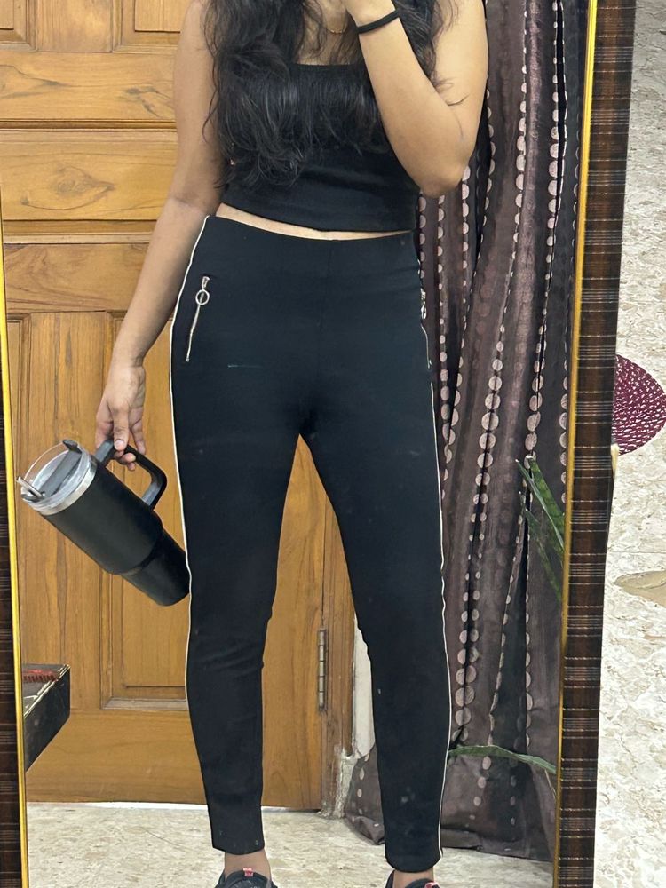 Black Skinny Pants with Side Stripe