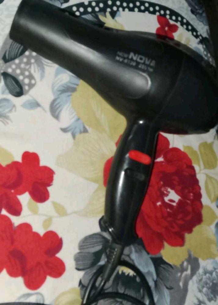 blow dryer