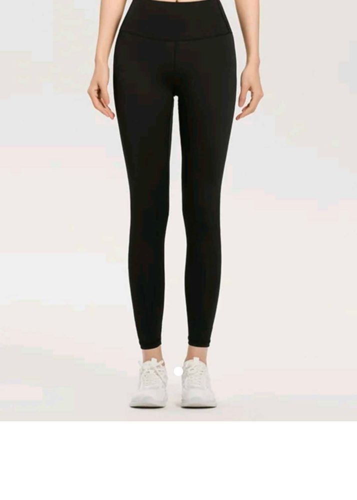 gym tights black
