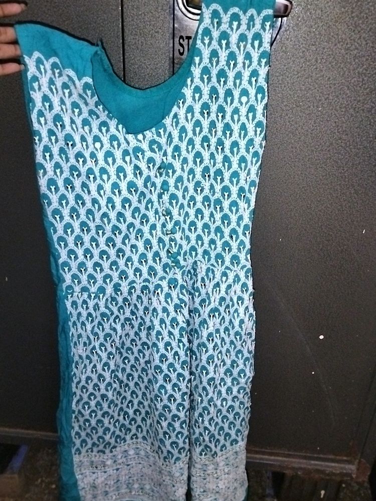 Teal &amp; White Embroidered Kurti