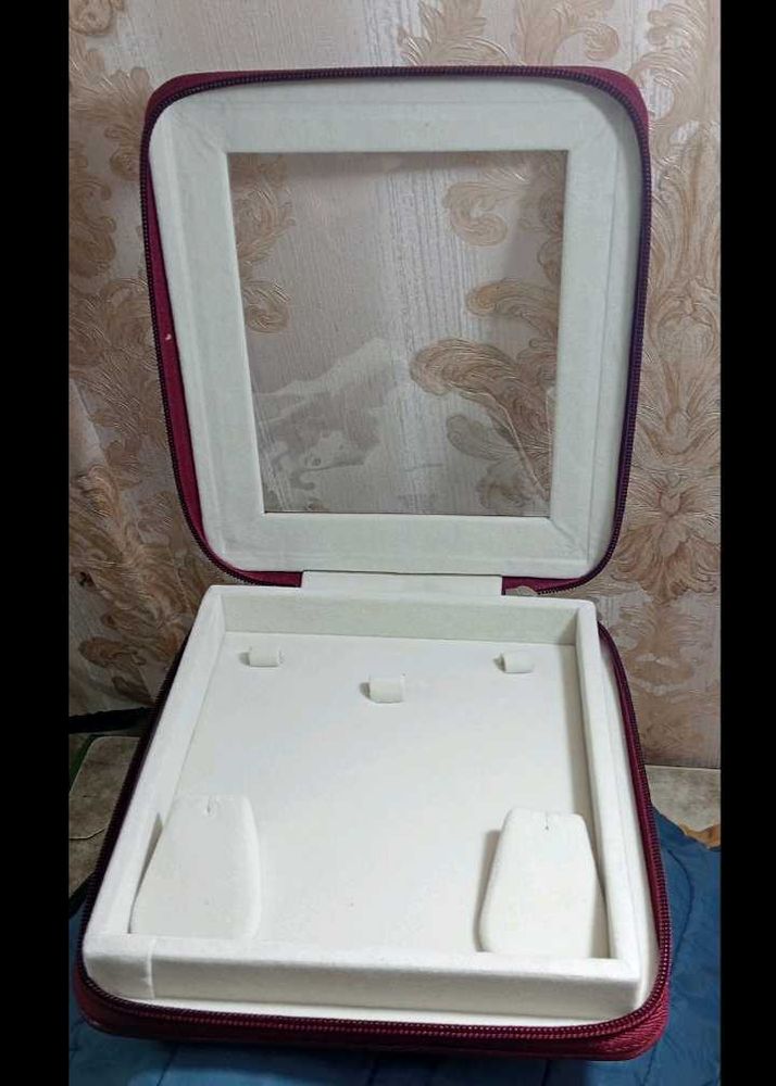 New Set Box