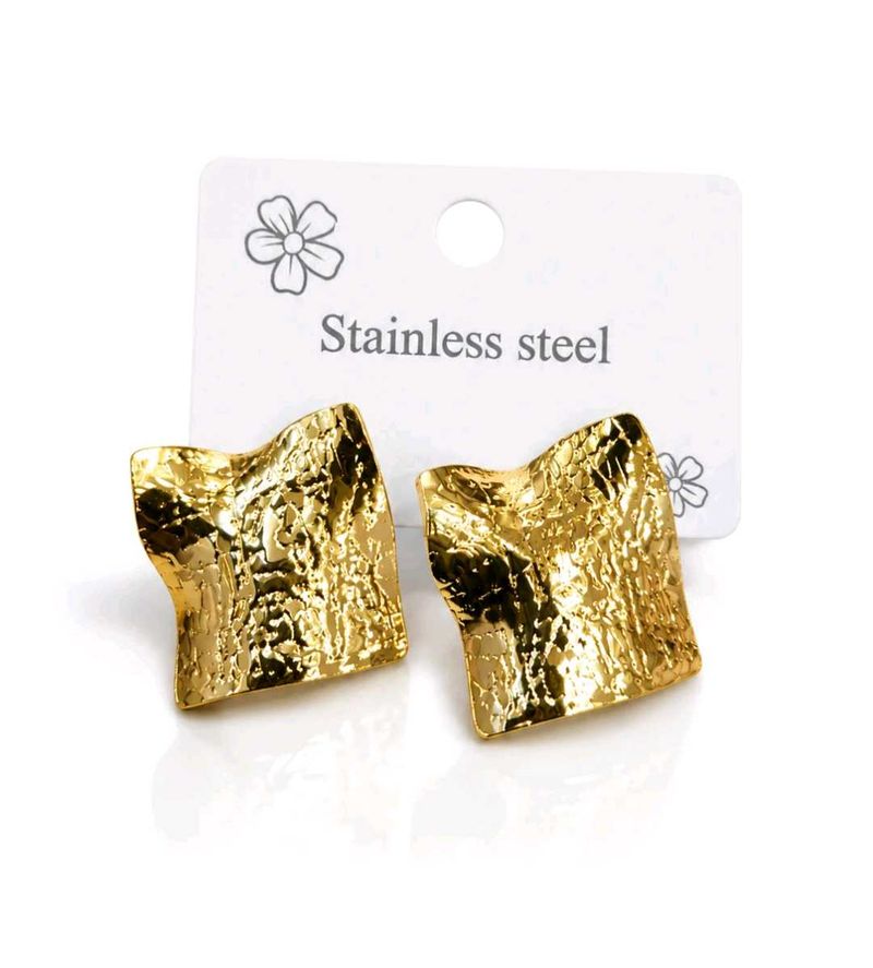 Textured Gold Tone Square Earrings