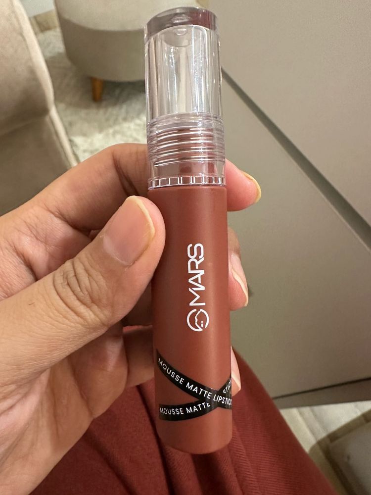 MARS Mousse Matte Lipstick(show stopper)