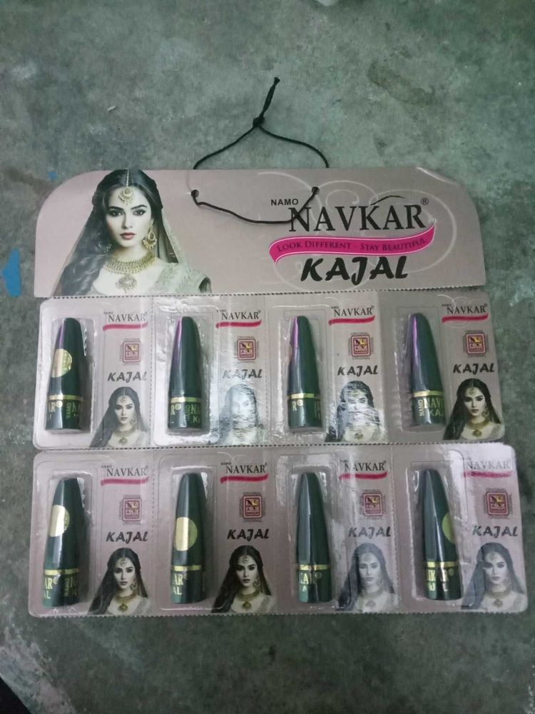 NAVKAR BOLD KAJAL