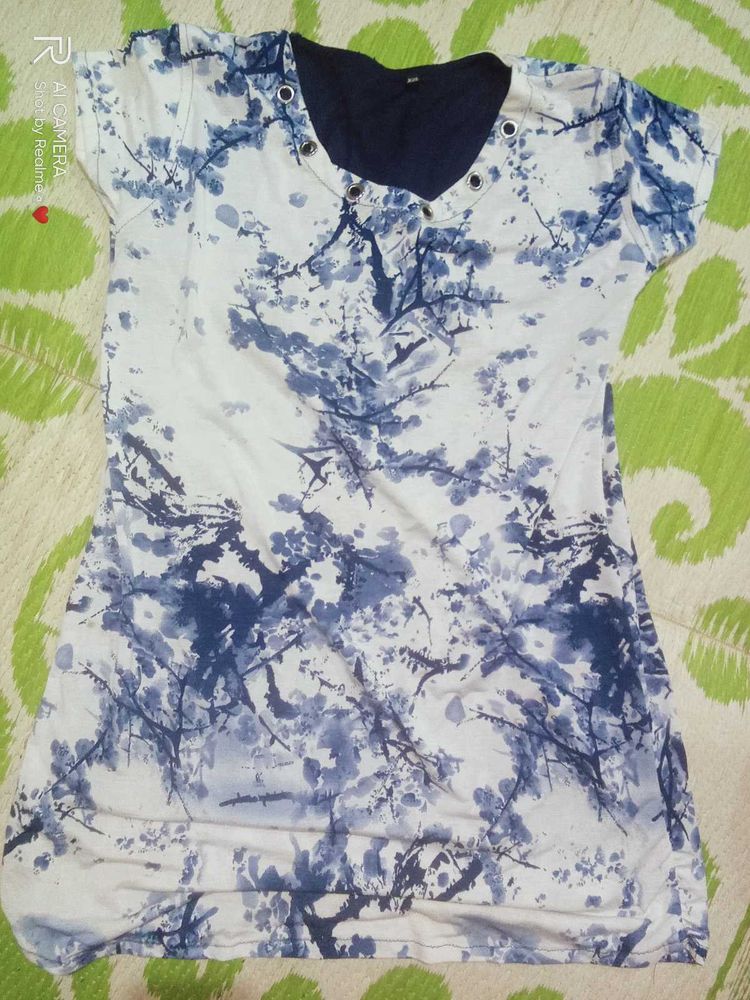 Blue Floral Print T-Shirt top