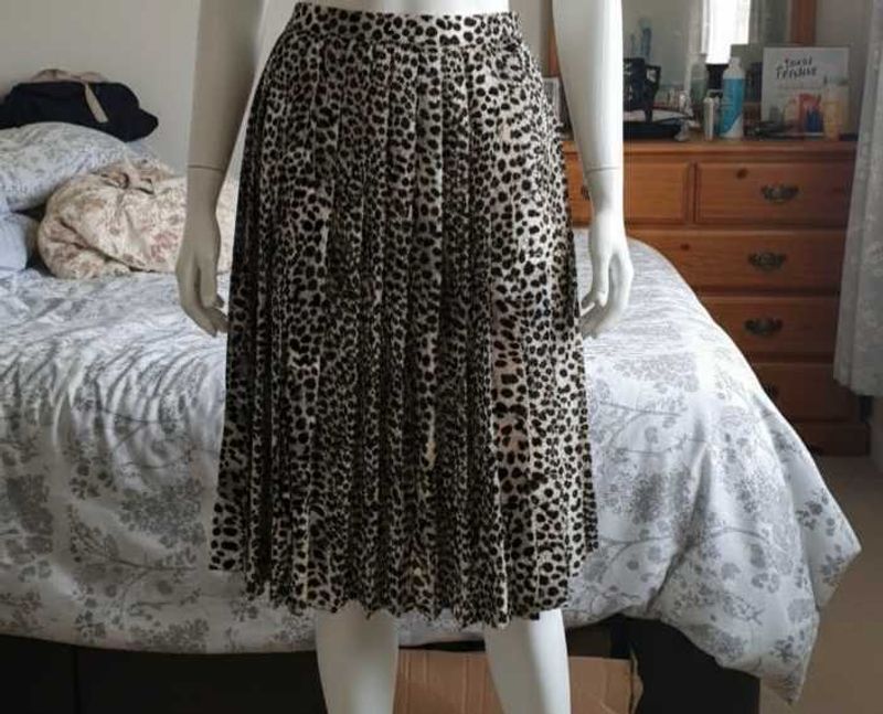 Animal Print Off-Shoulder Top
