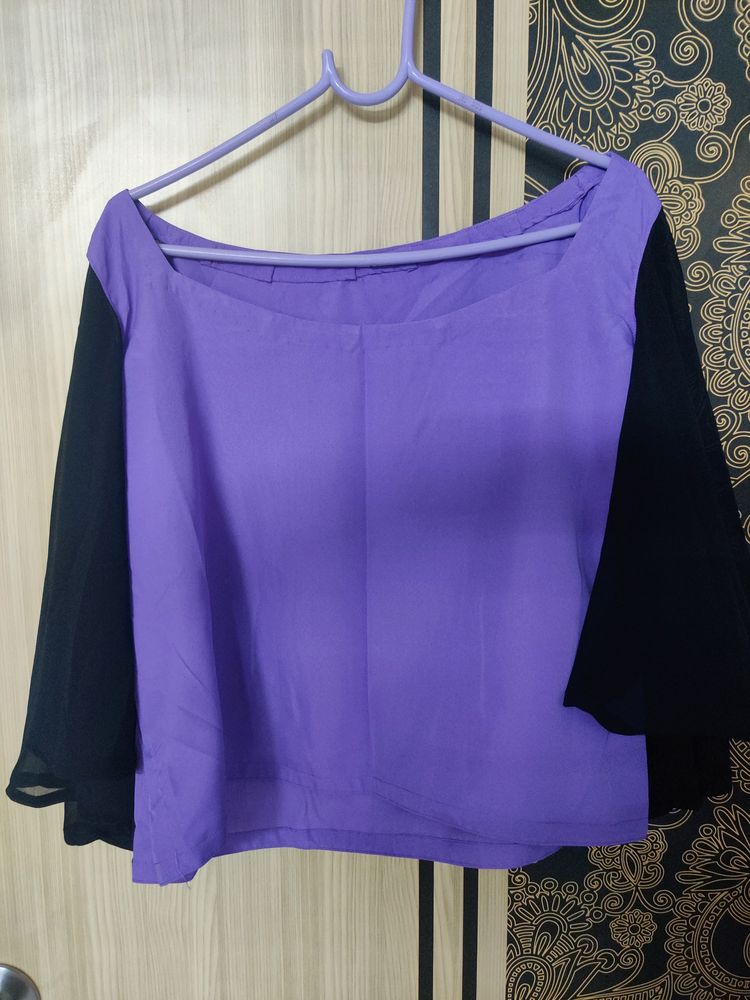 BUTTERFLY TOP
