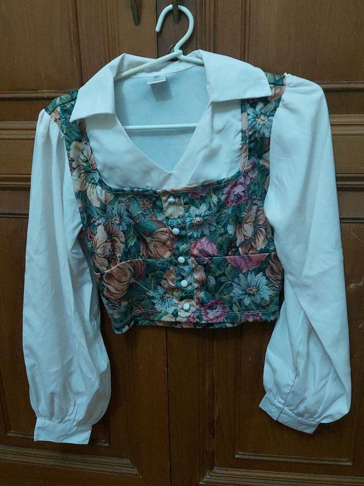 Floral Print Cropped Blouse