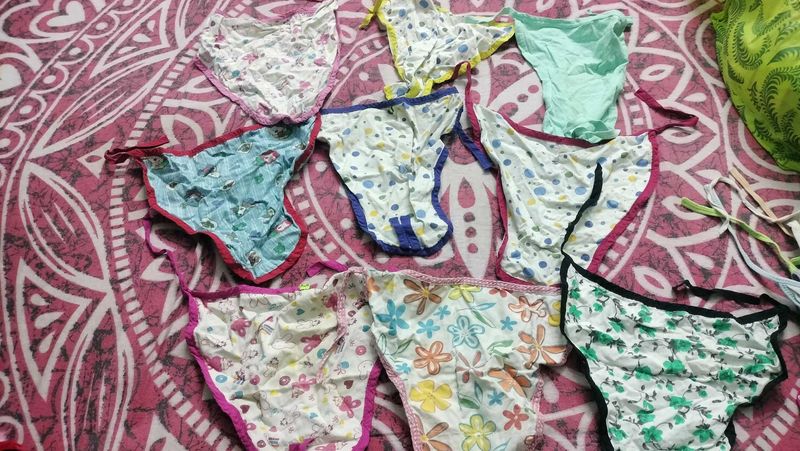 total 24pieses cloth babys Assorted Panties - Gent