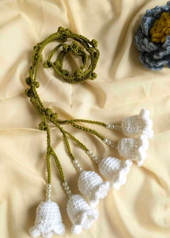 Handmade Crochet Flower Necklace