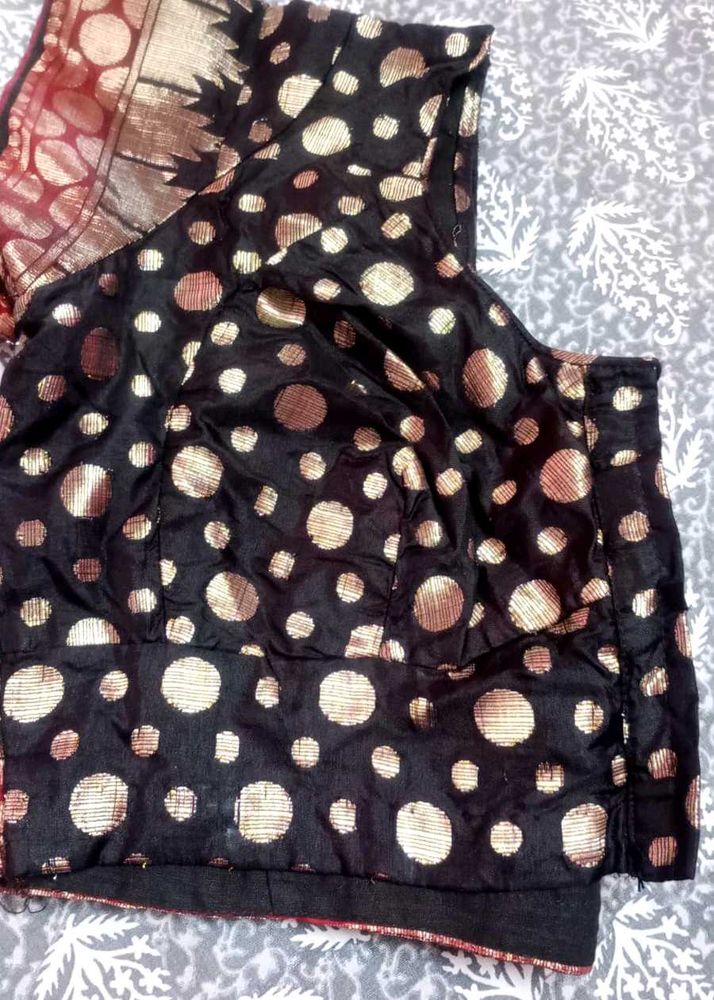 free 2,, blouse with new silk saree