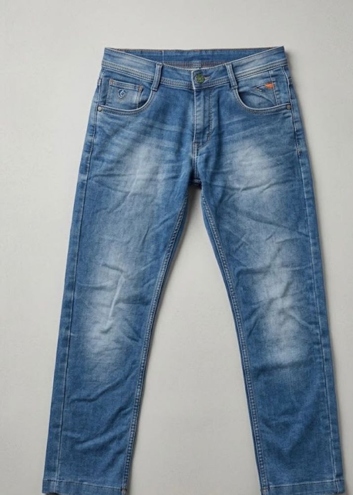 Classic Blue Wash Denim Jeans lenth is 34 inch