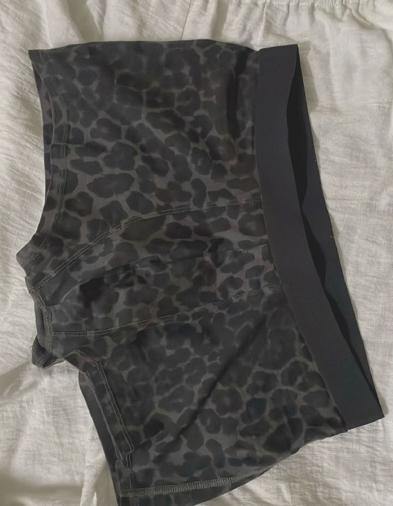 H&amp;M Leopard Print Classic Black Trunk