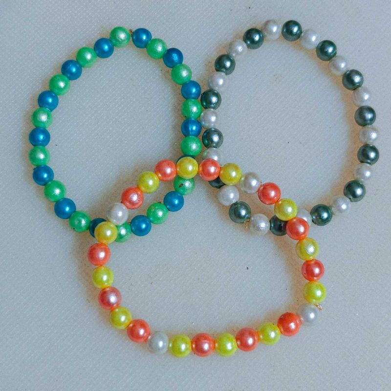 🆕 3 Colorful Pearl Bracelet