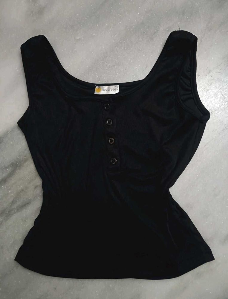 Sleek Black Ribbed Button-Up Tank Top