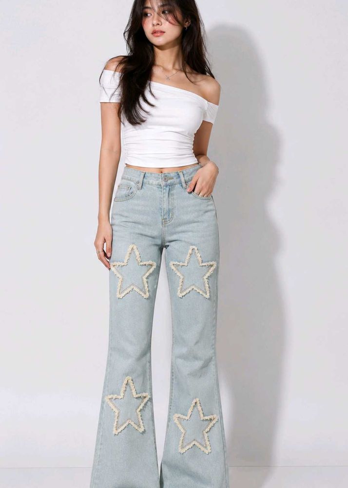 Y2K star flare jeans