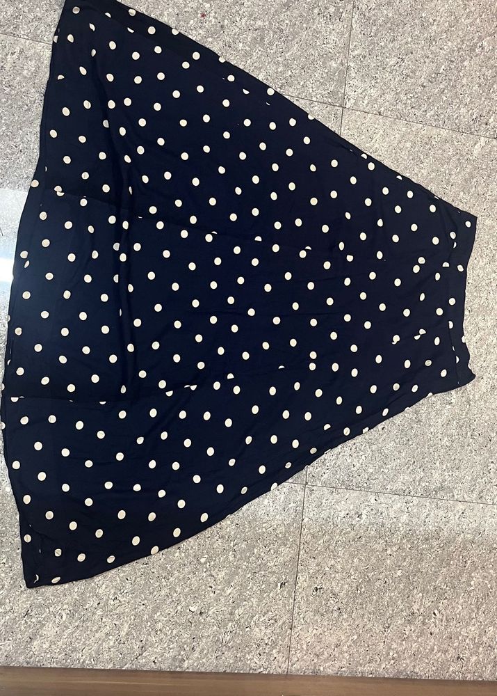 crop top with skirt