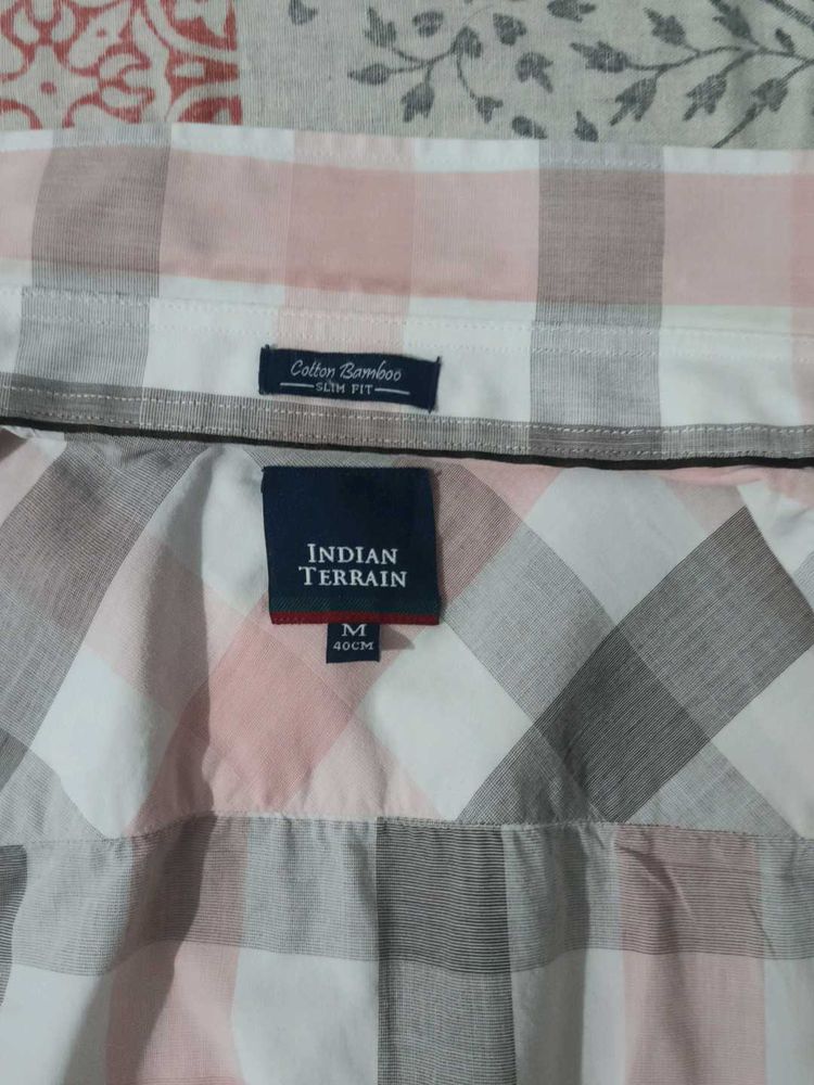 Indian Terrain Slim Fit Half sleeve Checkered Shir